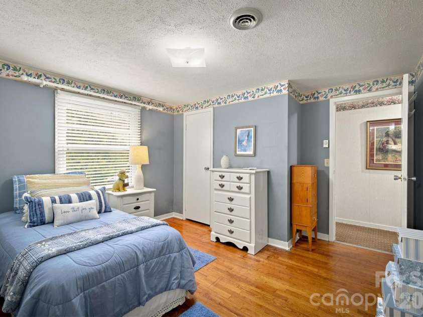 121 Rhyne Street, Morganton, NC 28655.  MLS# CAR4415739, YatesRealty ID 45341. 