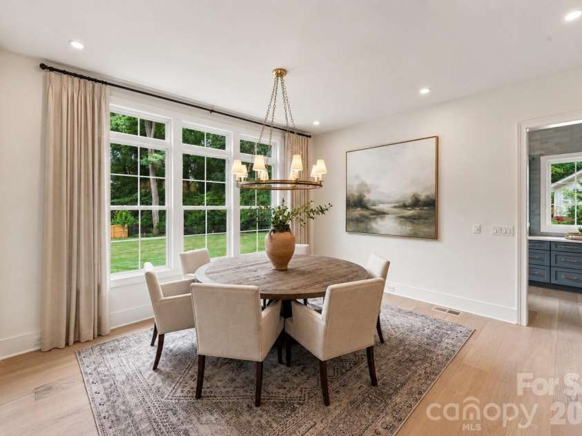 125 Randstone Court, Charlotte, NC 28211.  MLS# CAR4386565, YatesRealty ID 45343. 