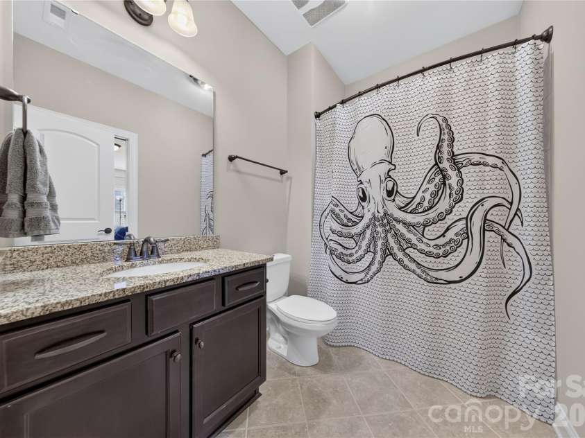 4028 Deer Track Court, Mint Hill, NC 28227.  MLS# CAR4397443, YatesRealty ID 45346. 2nd Floor Full Bath