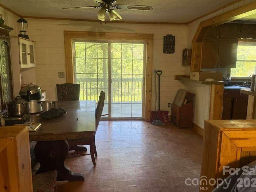 107 Flat Creek Drive, Lake Toxaway, NC 28747.  MLS# CAR4412174, YatesRealty ID 45349. Dining Room