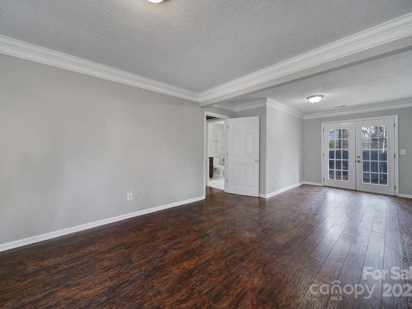 204 Swamp Fox Drive, Fort Mill, SC 29715.  MLS# CAR4215726, YatesRealty ID 4535. 