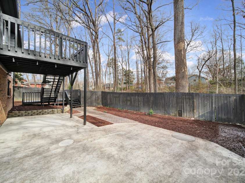 204 Swamp Fox Drive, Fort Mill, SC 29715.  MLS# CAR4215726, YatesRealty ID 4535. 