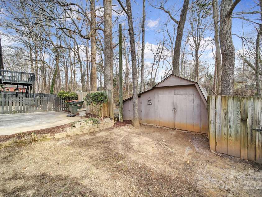 204 Swamp Fox Drive, Fort Mill, SC 29715.  MLS# CAR4215726, YatesRealty ID 4535. 