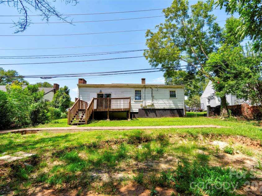 605 Meadowbrook Road, Kings Mountain, NC 28086.  MLS# CAR4415554, YatesRealty ID 45350. Back