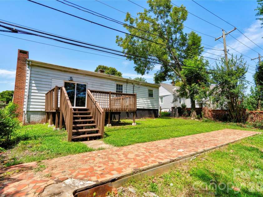 605 Meadowbrook Road, Kings Mountain, NC 28086.  MLS# CAR4415554, YatesRealty ID 45350. Back Left