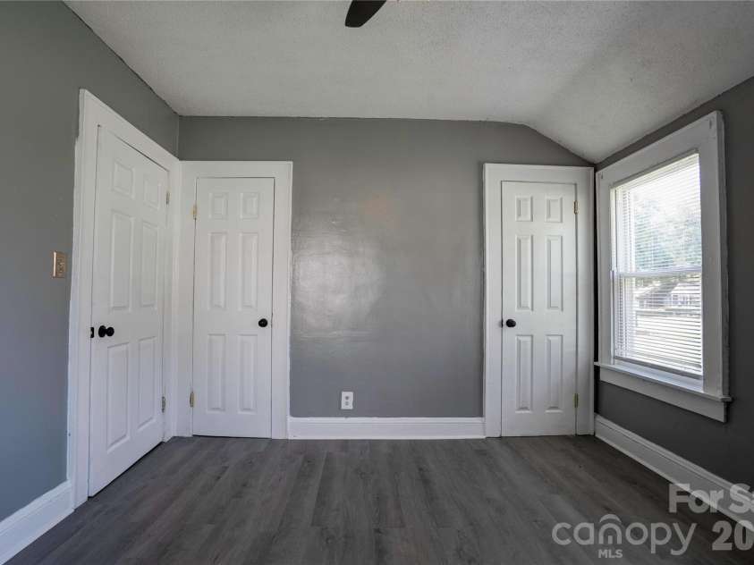 605 Meadowbrook Road, Kings Mountain, NC 28086.  MLS# CAR4415554, YatesRealty ID 45350. Bedroom 1