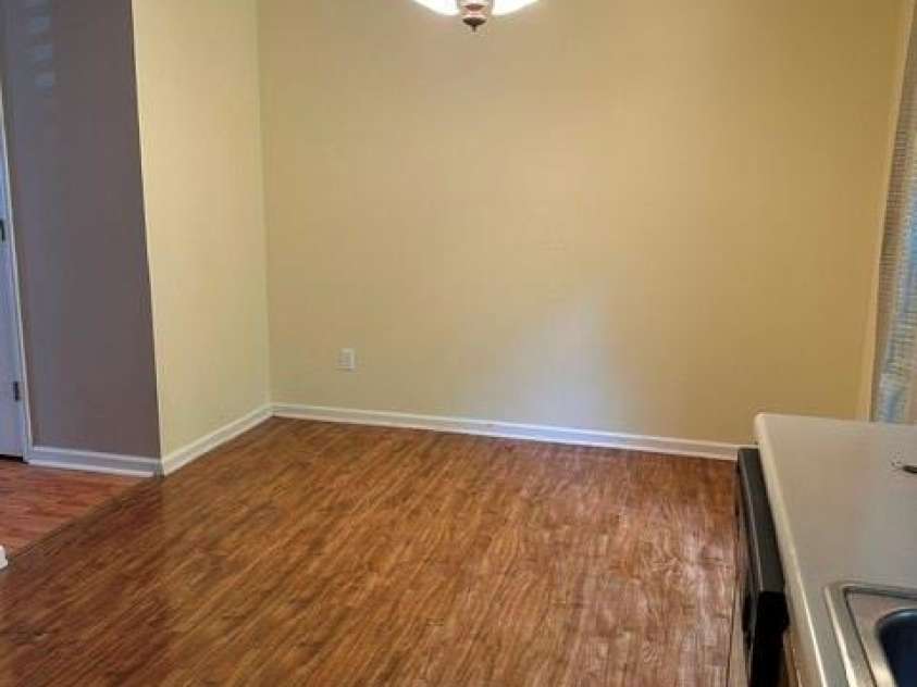 1535 20th Avenue, Hickory, NC 28601.  MLS# CAR4416241, YatesRealty ID 45354. 