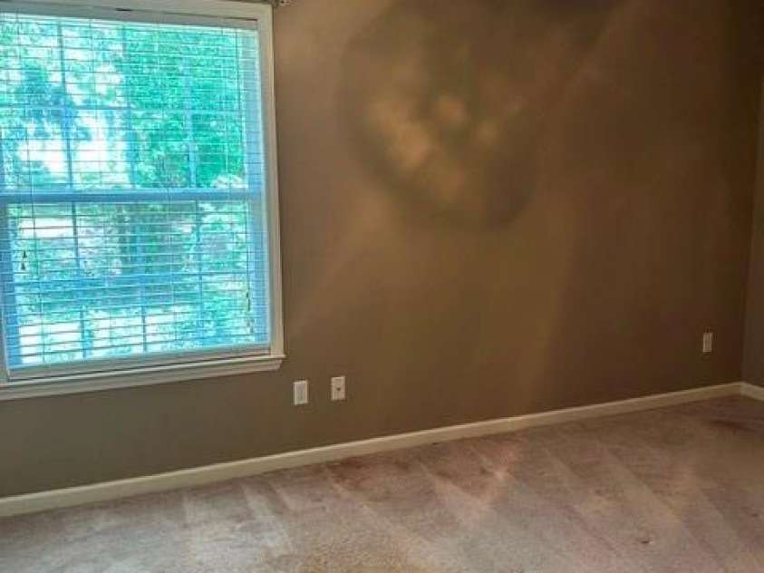 1535 20th Avenue, Hickory, NC 28601.  MLS# CAR4416241, YatesRealty ID 45354. 