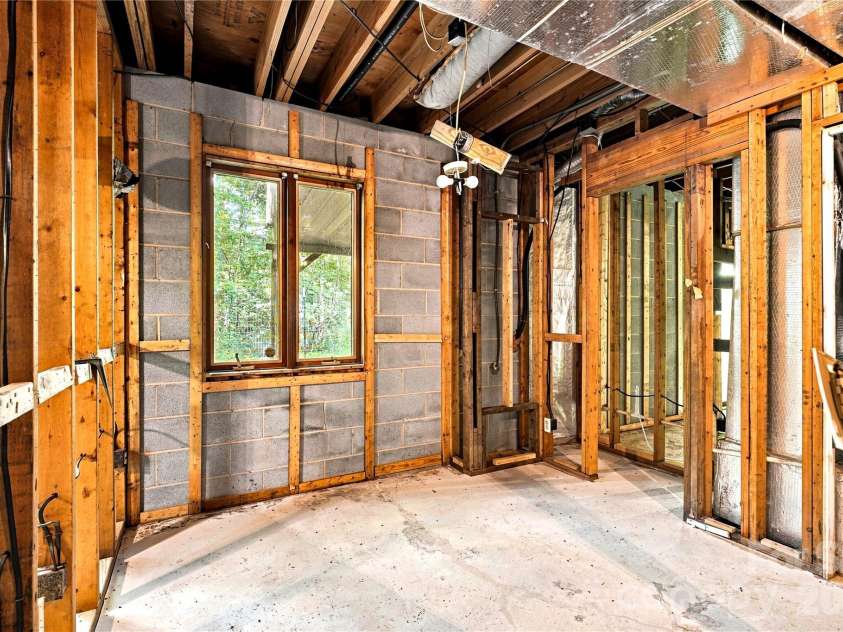 4515 Botany Trail, Maiden, NC 28650.  MLS# CAR4341123, YatesRealty ID 45355. 