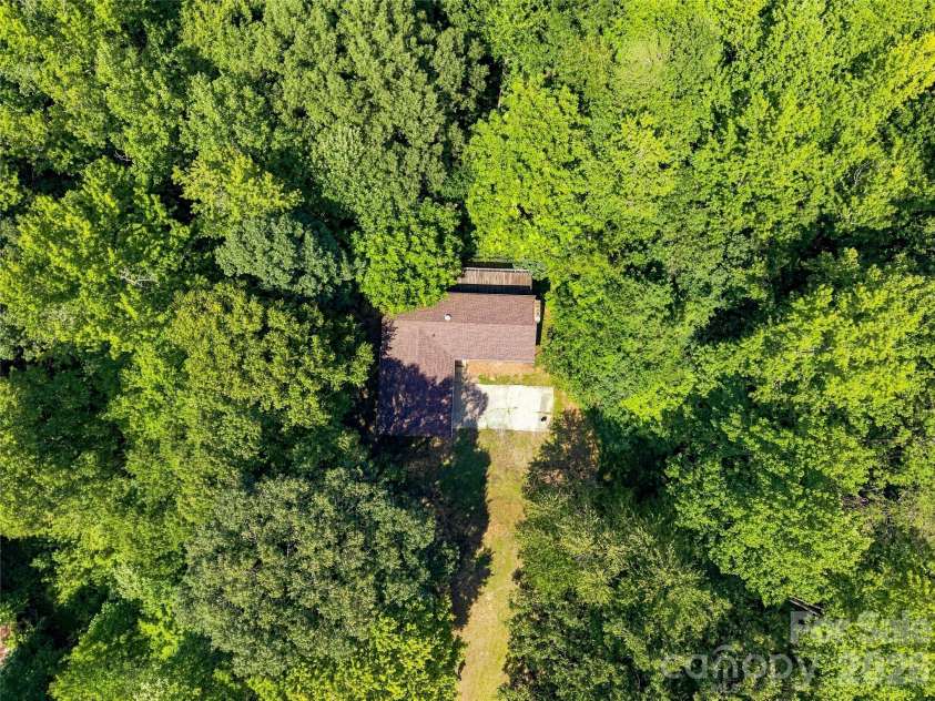 4515 Botany Trail, Maiden, NC 28650.  MLS# CAR4341123, YatesRealty ID 45355. 