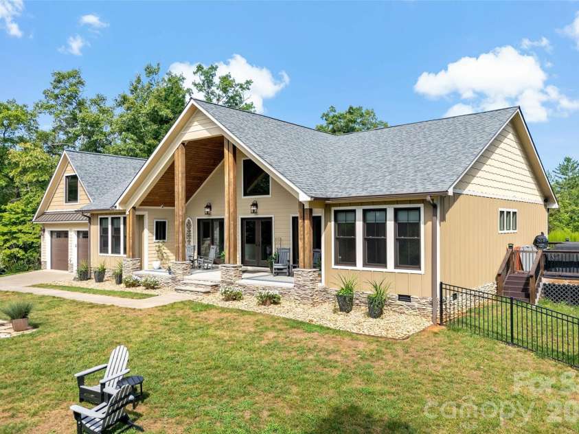 6521 Lake James Road, Marion, NC 28752.  MLS# CAR4414522, YatesRealty ID 45357. 