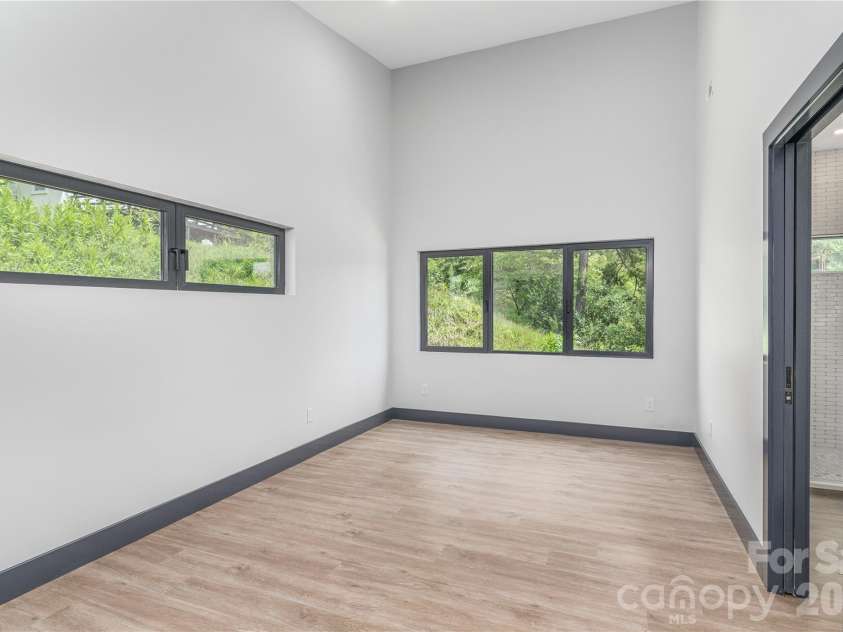 19 Woodbine Road, Asheville, NC 28804.  MLS# CAR4415169, YatesRealty ID 45358. Bedroom two