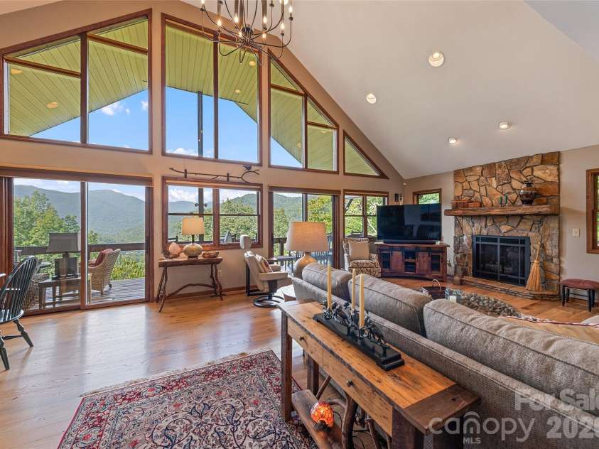 509 Deer Creek Trail, Maggie Valley, NC 28751.  MLS# CAR4408706, YatesRealty ID 45359. 
