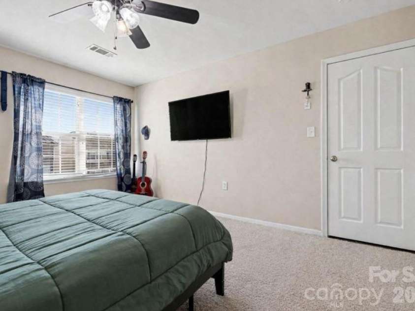 2044 Grimley Lane, Fort Mill, SC 29707.  MLS# CAR4336162, YatesRealty ID 4536. 