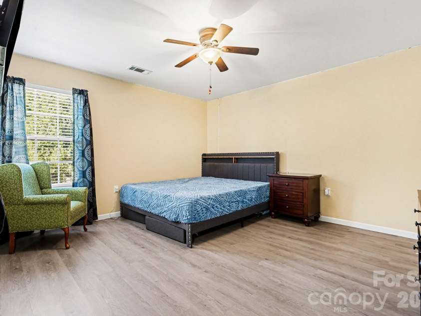 2044 Grimley Lane, Fort Mill, SC 29707.  MLS# CAR4336162, YatesRealty ID 4536. 