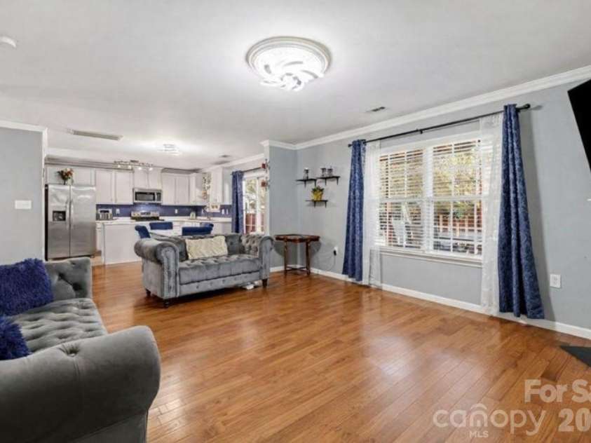 2044 Grimley Lane, Fort Mill, SC 29707.  MLS# CAR4336162, YatesRealty ID 4536. Virtually Staged