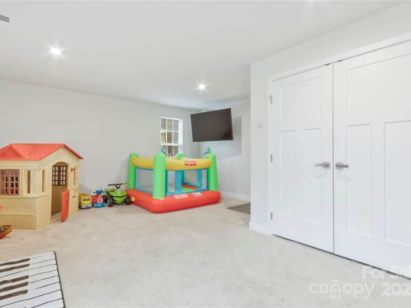 2175 Autumn Cyprus Avenue, Gastonia, NC 28054.  MLS# CAR4231844, YatesRealty ID 4536. 