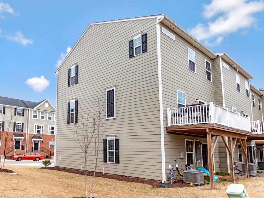 2175 Autumn Cyprus Avenue, Gastonia, NC 28054.  MLS# CAR4231844, YatesRealty ID 4536. 