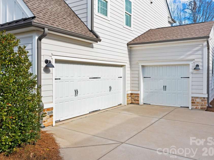 9541 Pacing Lane, Concord, NC 28027.  MLS# CAR4416131, YatesRealty ID 45362. 