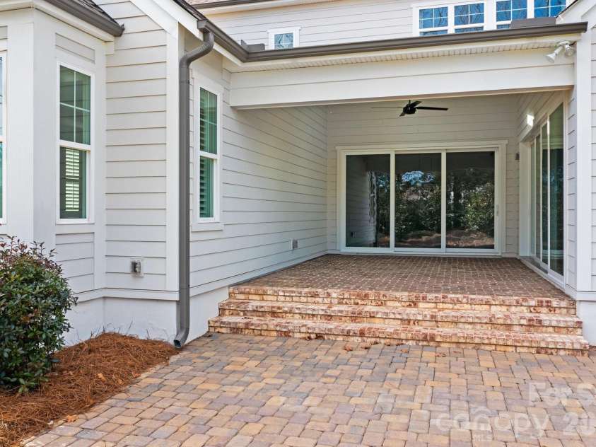 9541 Pacing Lane, Concord, NC 28027.  MLS# CAR4416131, YatesRealty ID 45362. 