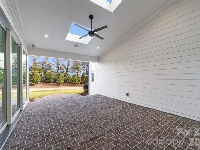 9541 Pacing Lane, Concord, NC 28027.  MLS# CAR4416131, YatesRealty ID 45362. 