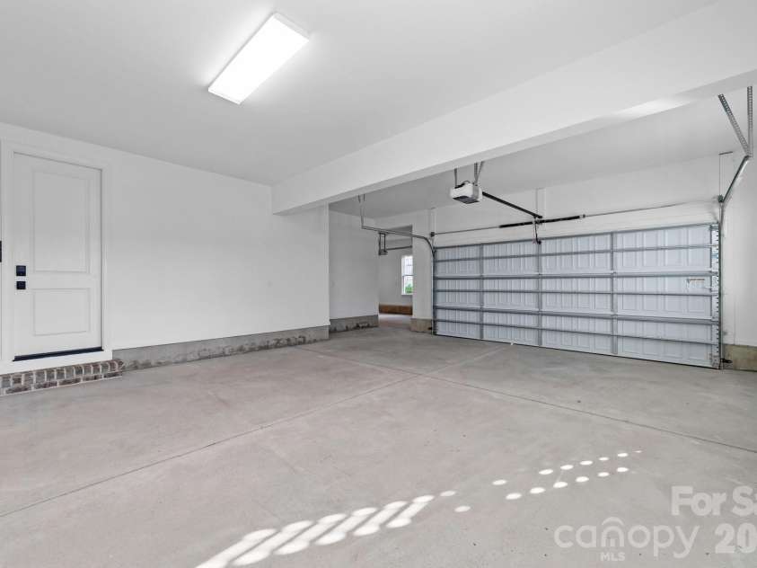 9541 Pacing Lane, Concord, NC 28027.  MLS# CAR4416131, YatesRealty ID 45362. 