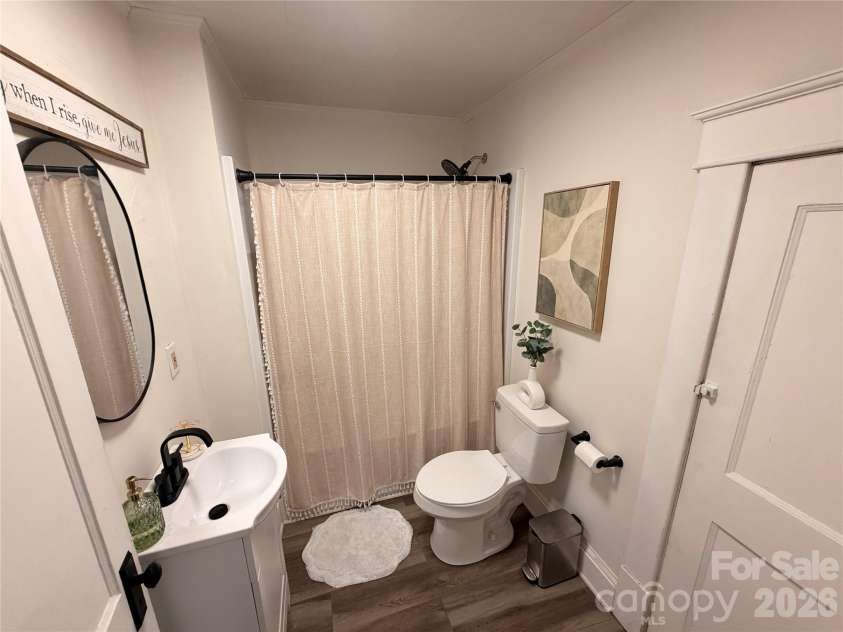 1223 Milton Avenue, Kannapolis, NC 28081.  MLS# CAR4416286, YatesRealty ID 45363. 