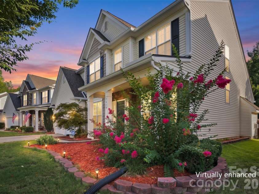 7819 Lamington Drive, Fort Mill, SC 29707.  MLS# CAR4408281, YatesRealty ID 45365. 