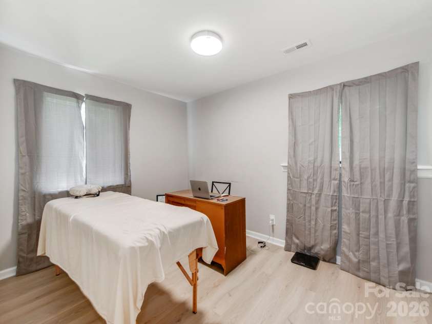 4925 Springview Road, Charlotte, NC 28213.  MLS# CAR4411619, YatesRealty ID 45366. Bedroom #3