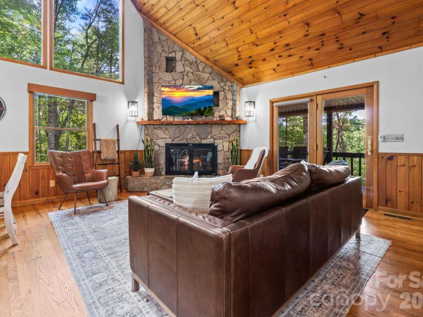 383 Bear Ridge Trail, Fleetwood, NC 28626.  MLS# CAR4415801, YatesRealty ID 45367. 