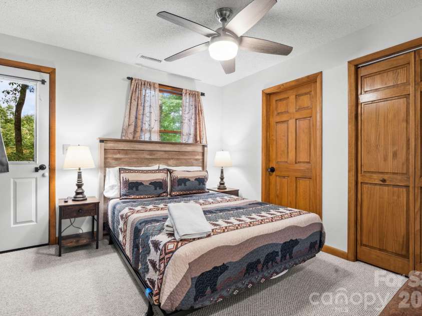 383 Bear Ridge Trail, Fleetwood, NC 28626.  MLS# CAR4415801, YatesRealty ID 45367. 