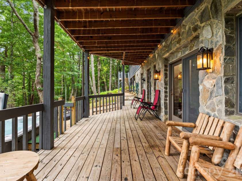383 Bear Ridge Trail, Fleetwood, NC 28626.  MLS# CAR4415801, YatesRealty ID 45367. 