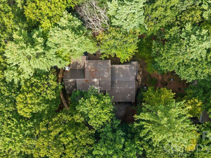 383 Bear Ridge Trail, Fleetwood, NC 28626.  MLS# CAR4415801, YatesRealty ID 45367. 