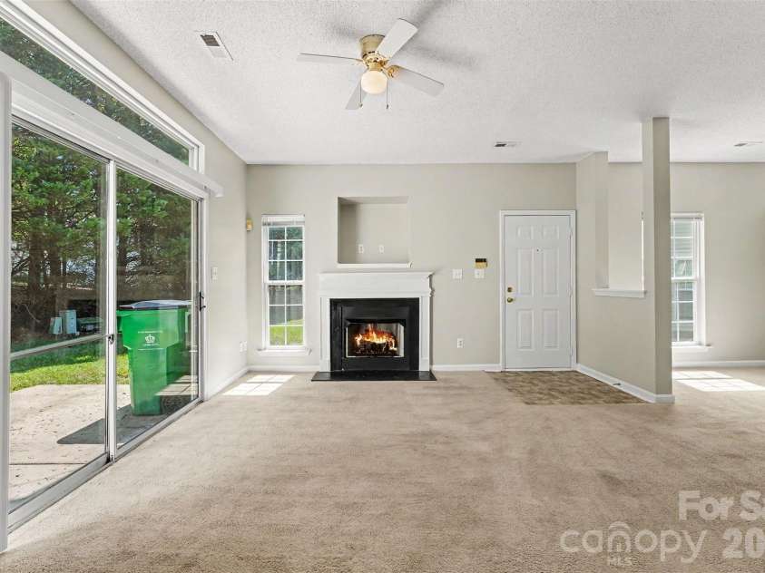 9327 Kimmel Lane, Charlotte, NC 28216.  MLS# CAR4414213, YatesRealty ID 45369. 