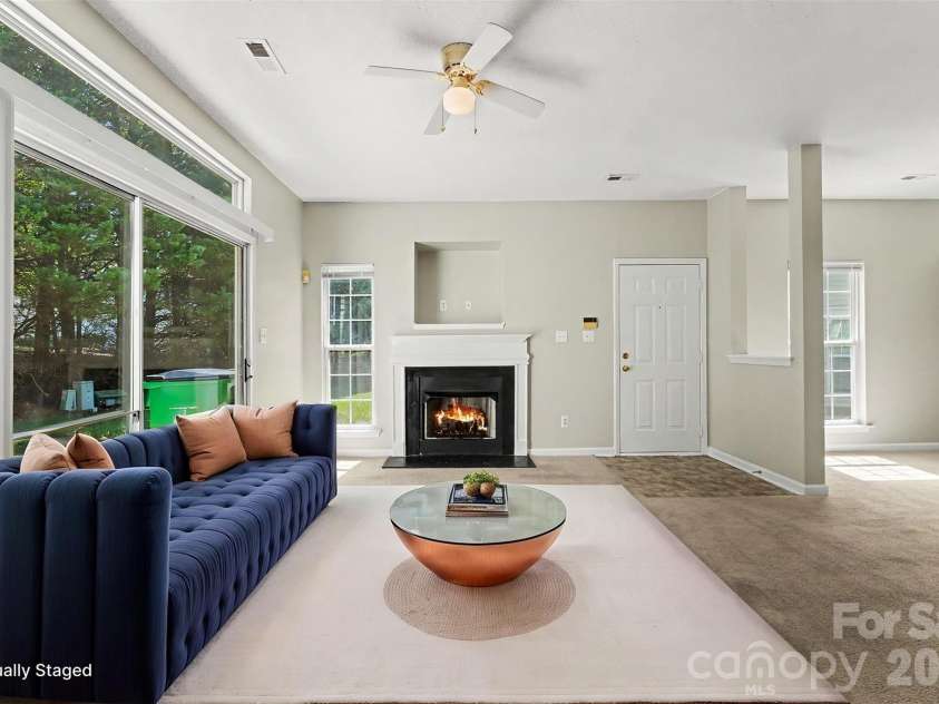 9327 Kimmel Lane, Charlotte, NC 28216.  MLS# CAR4414213, YatesRealty ID 45369. 