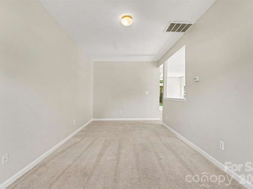 9327 Kimmel Lane, Charlotte, NC 28216.  MLS# CAR4414213, YatesRealty ID 45369. 