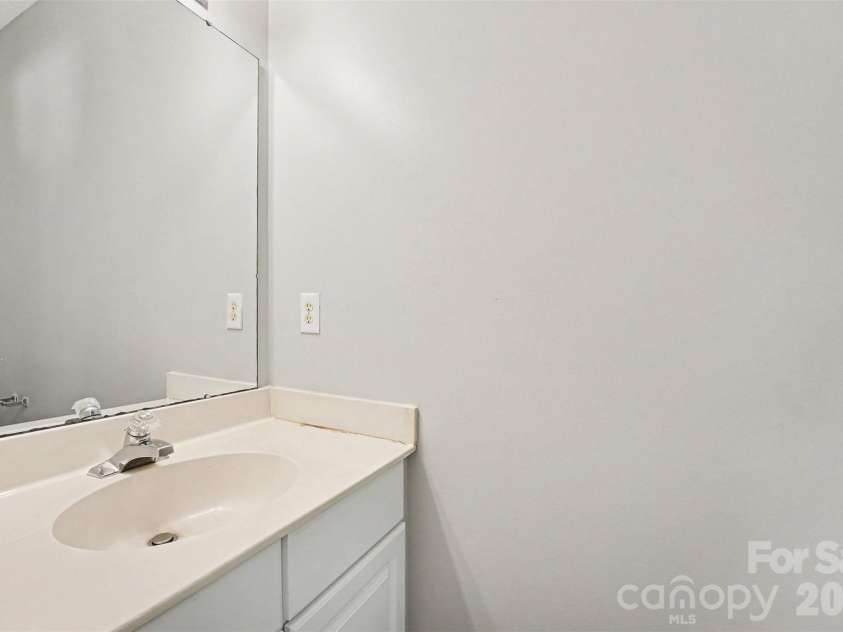 9327 Kimmel Lane, Charlotte, NC 28216.  MLS# CAR4414213, YatesRealty ID 45369. 