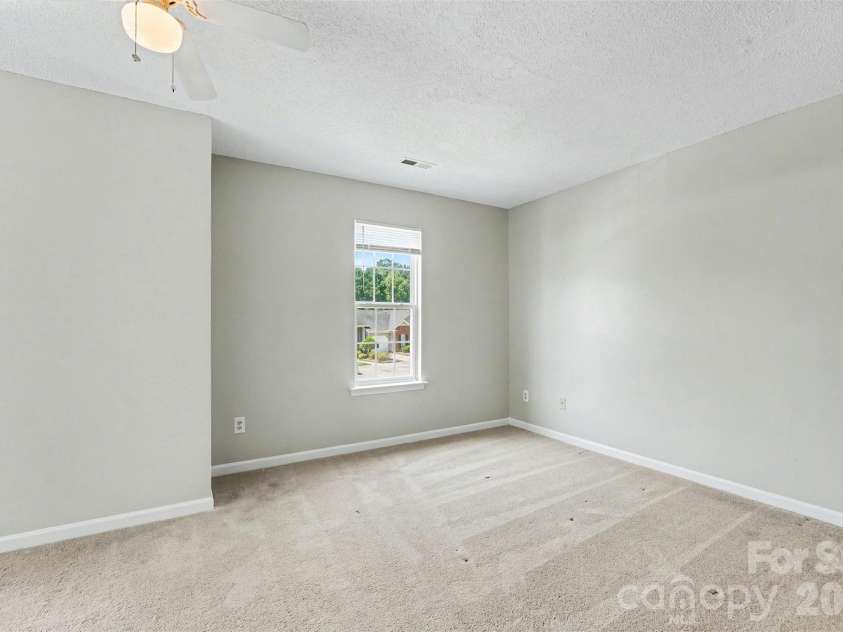 9327 Kimmel Lane, Charlotte, NC 28216.  MLS# CAR4414213, YatesRealty ID 45369. 
