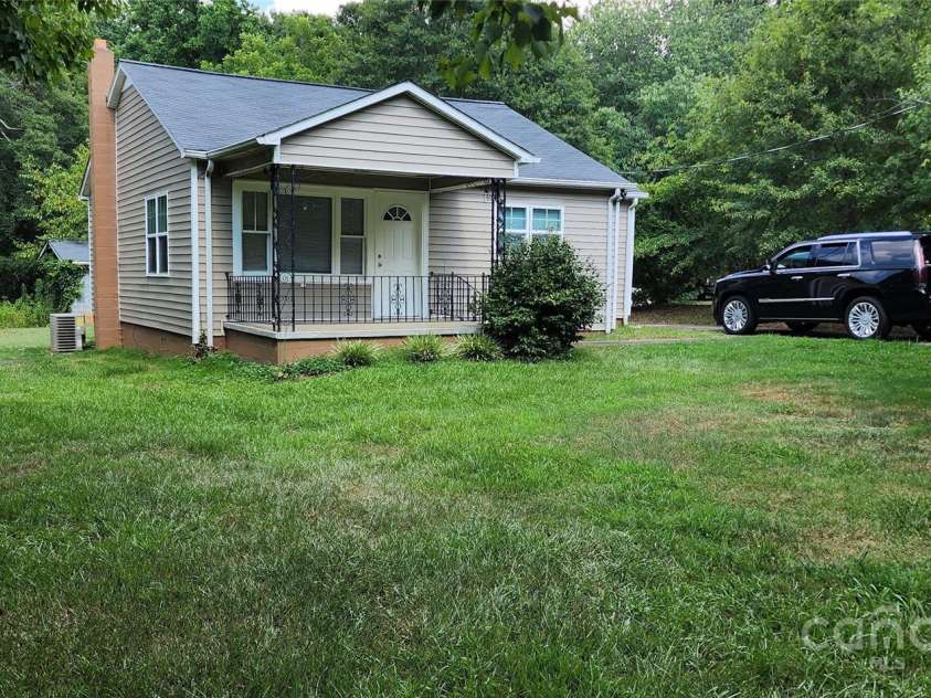 368 Piney Mountain Church Road, Ellenboro, NC 28040.  MLS# CAR4225811, YatesRealty ID 4537. 
