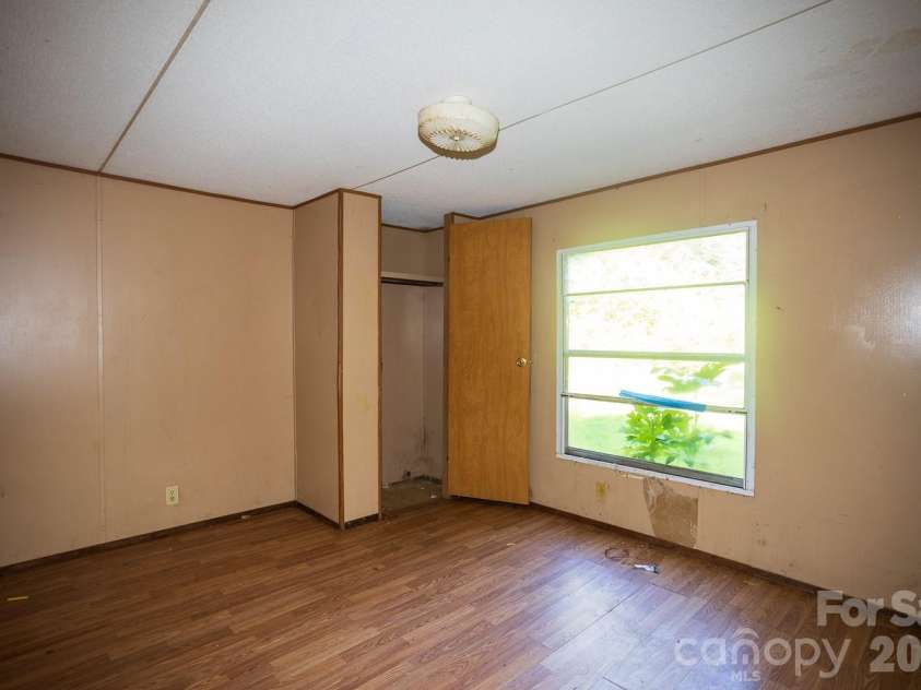 56 Longs Chapel Road, Weaverville, NC 28787.  MLS# CAR4416326, YatesRealty ID 45370. 