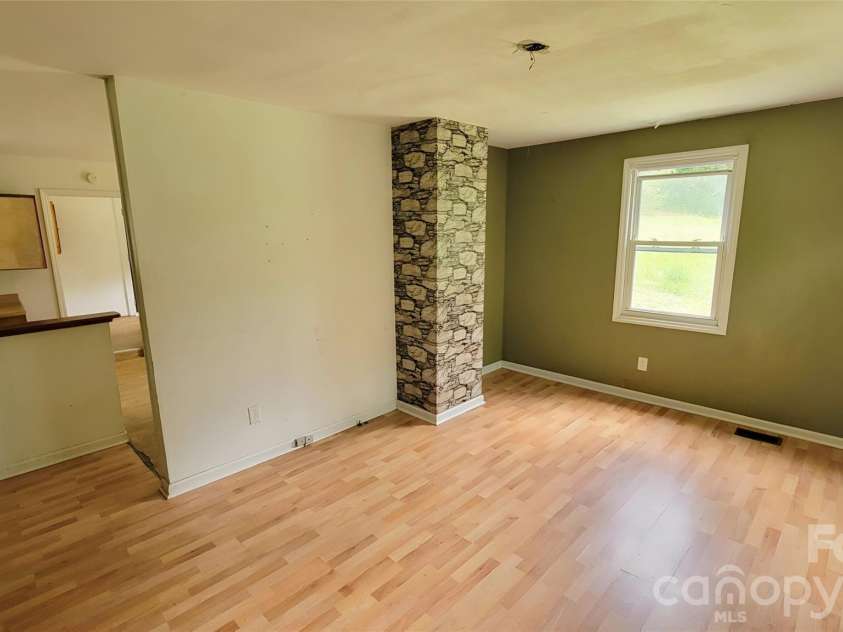 2517 Old Catholic Church Road, Blackstock, SC 29014.  MLS# CAR4400029, YatesRealty ID 45371. 