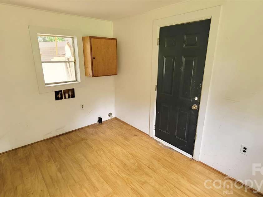 2517 Old Catholic Church Road, Blackstock, SC 29014.  MLS# CAR4400029, YatesRealty ID 45371. 