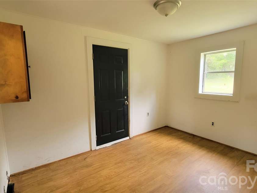 2517 Old Catholic Church Road, Blackstock, SC 29014.  MLS# CAR4400029, YatesRealty ID 45371. 