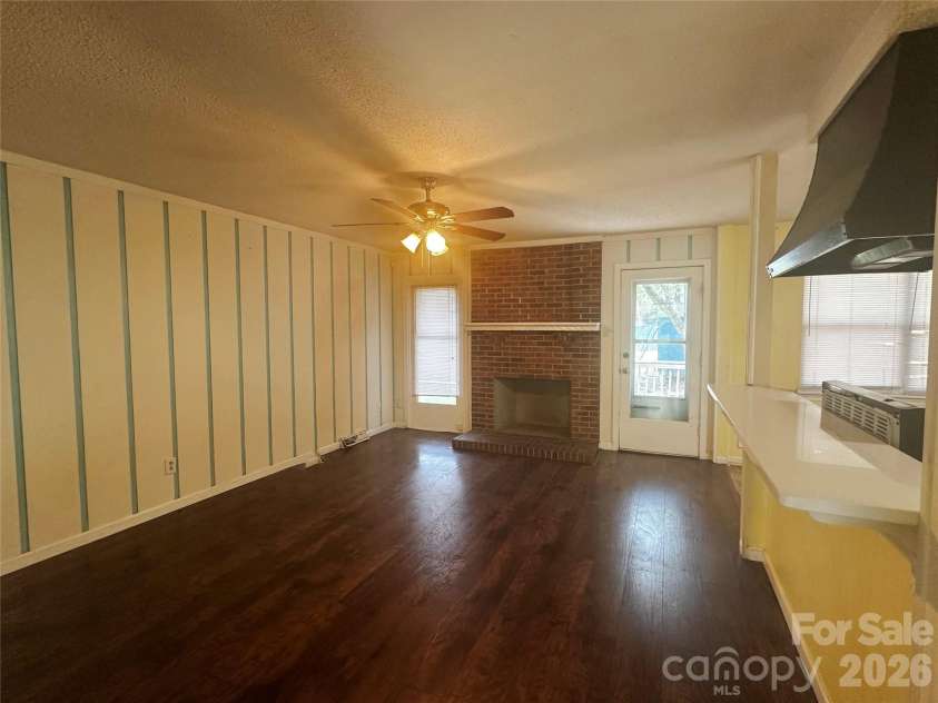 9607 Barkridge Road, Charlotte, NC 28227.  MLS# CAR4416363, YatesRealty ID 45377. 