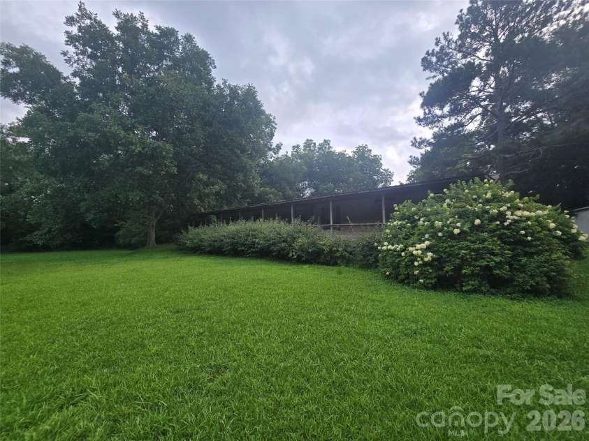 613 Staley Street, Troy, NC 27371.  MLS# CAR4415101, YatesRealty ID 45379. 