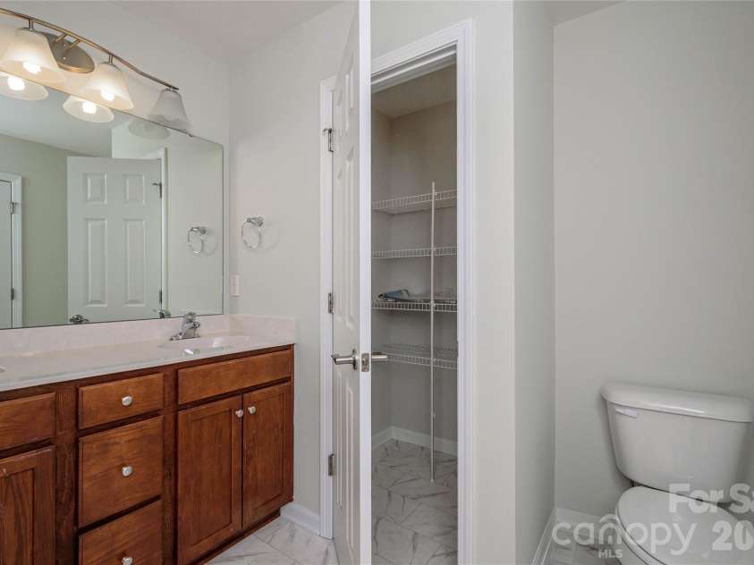 35 Greenly Lane, Fletcher, NC 28732.  MLS# CAR4333662, YatesRealty ID 4538. 