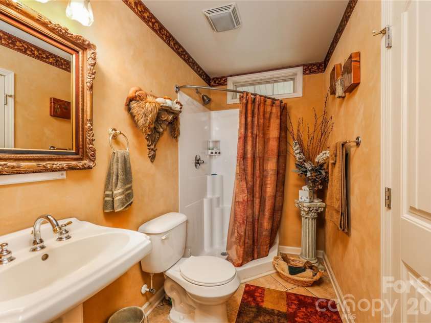 6851 Brantley Gordon Road, Denton, NC 27239.  MLS# CAR4409191, YatesRealty ID 45381. Hall Bathroom