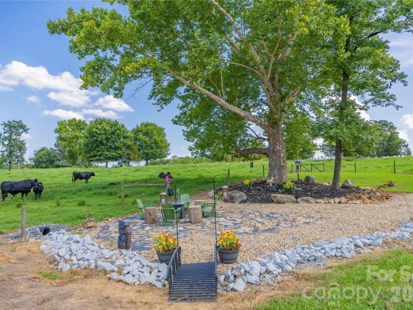 6851 Brantley Gordon Road, Denton, NC 27239.  MLS# CAR4409191, YatesRealty ID 45381. Memorial garden