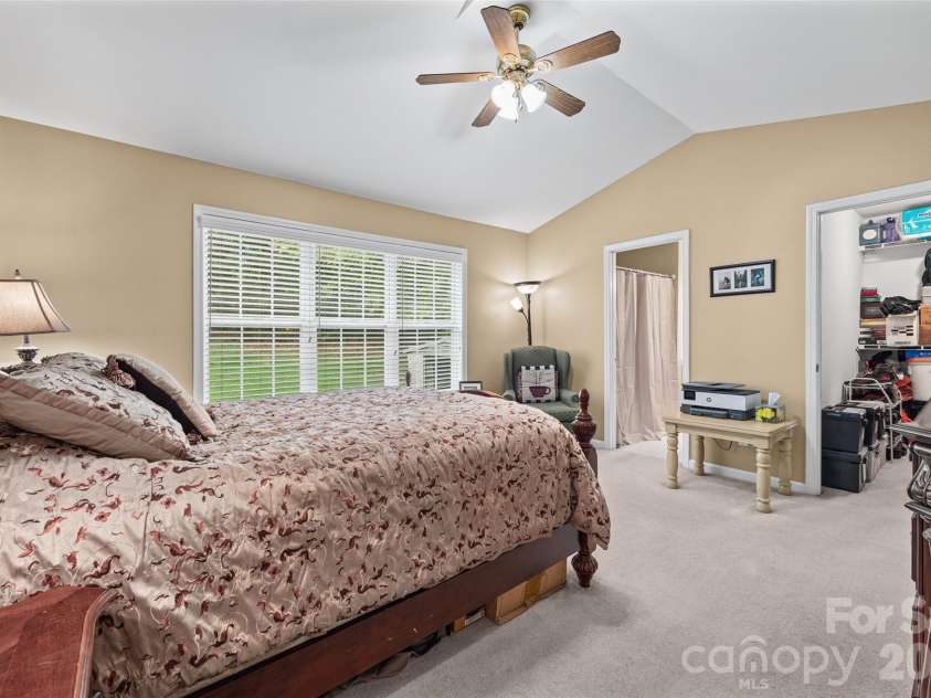 113 Wellspring Road, Fort Mill, SC 29715.  MLS# CAR4416149, YatesRealty ID 45382. 