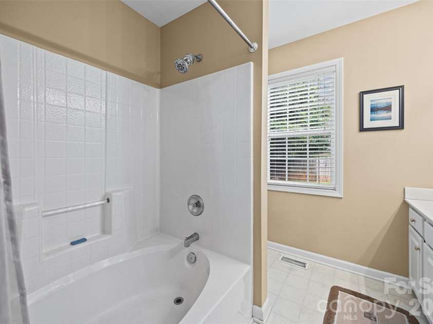 113 Wellspring Road, Fort Mill, SC 29715.  MLS# CAR4416149, YatesRealty ID 45382. 